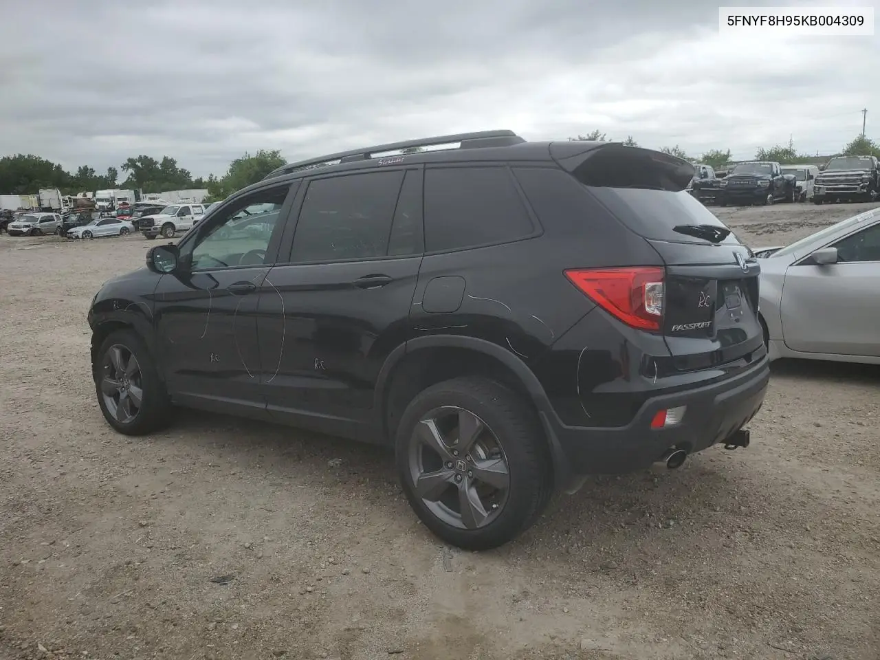 2019 Honda Passport Touring VIN: 5FNYF8H95KB004309 Lot: 62836205
