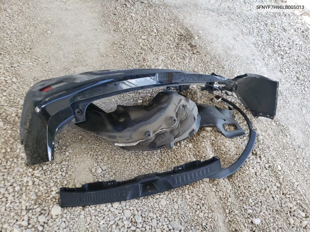 2020 Honda Passport Touring VIN: 5FNYF7H96LB005013 Lot: 61813485