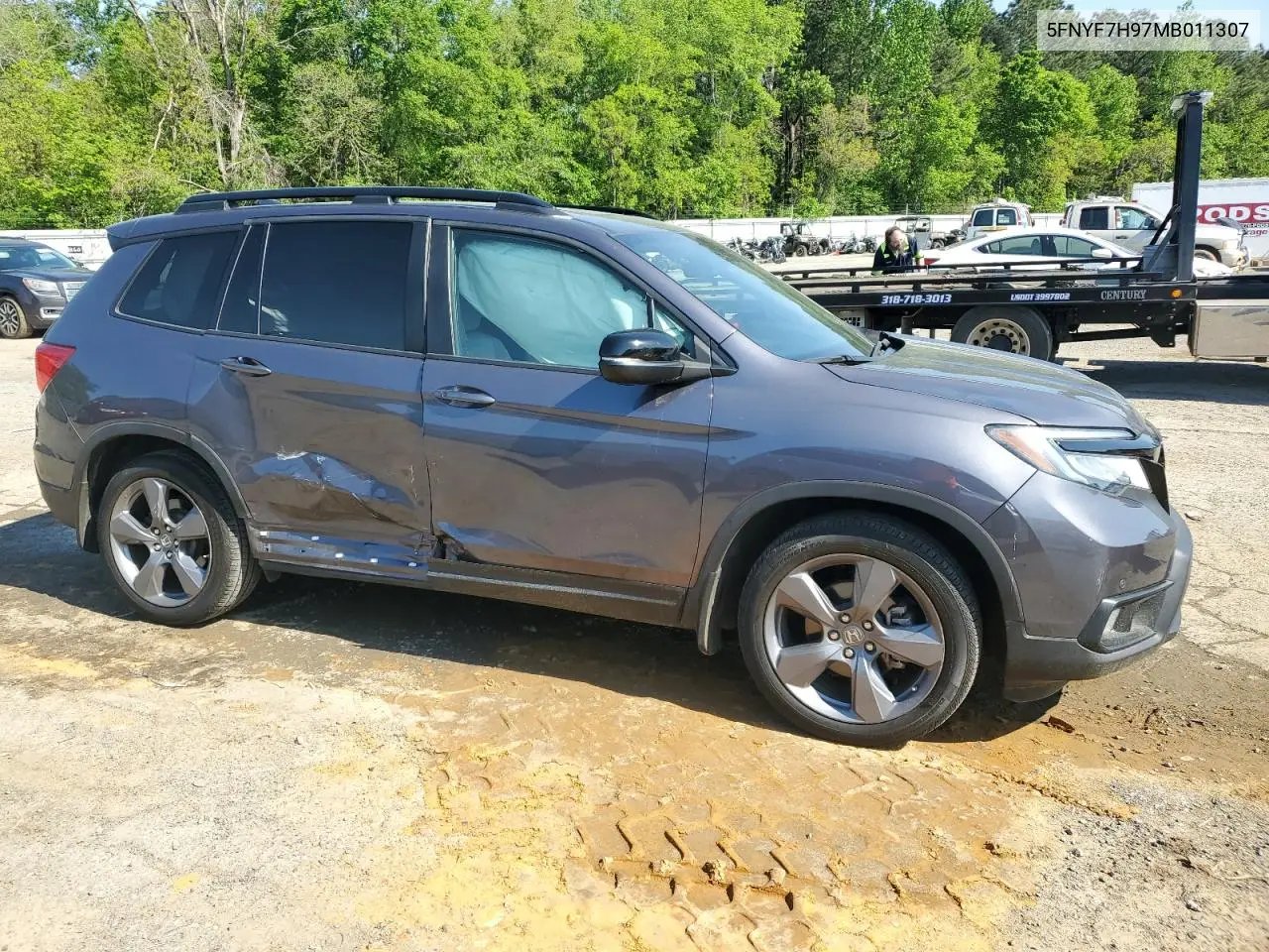 2021 Honda Passport Touring VIN: 5FNYF7H97MB011307 Lot: 52310415
