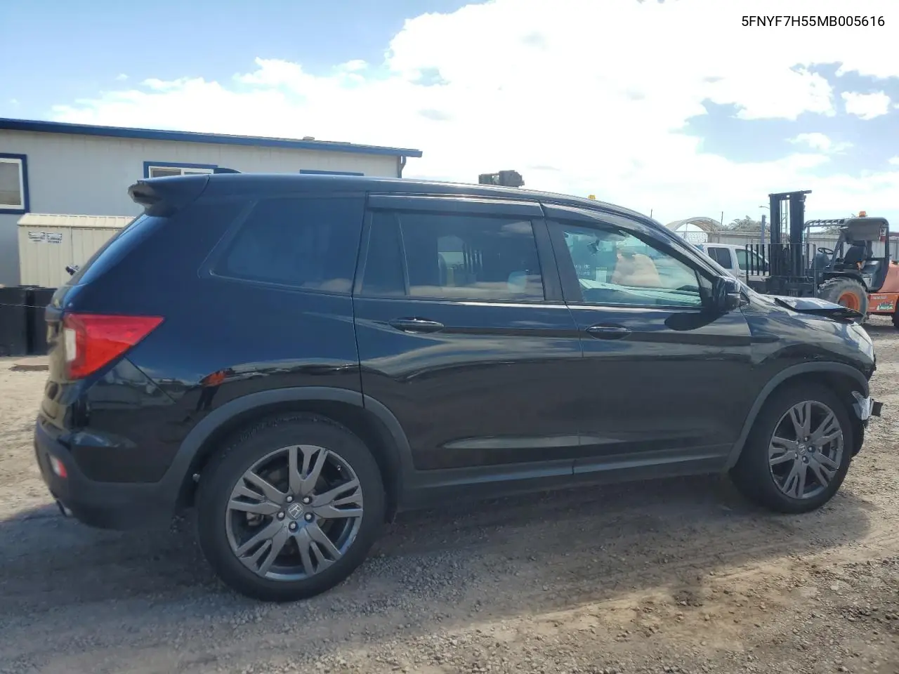 2021 Honda Passport Exl VIN: 5FNYF7H55MB005616 Lot: 61044605