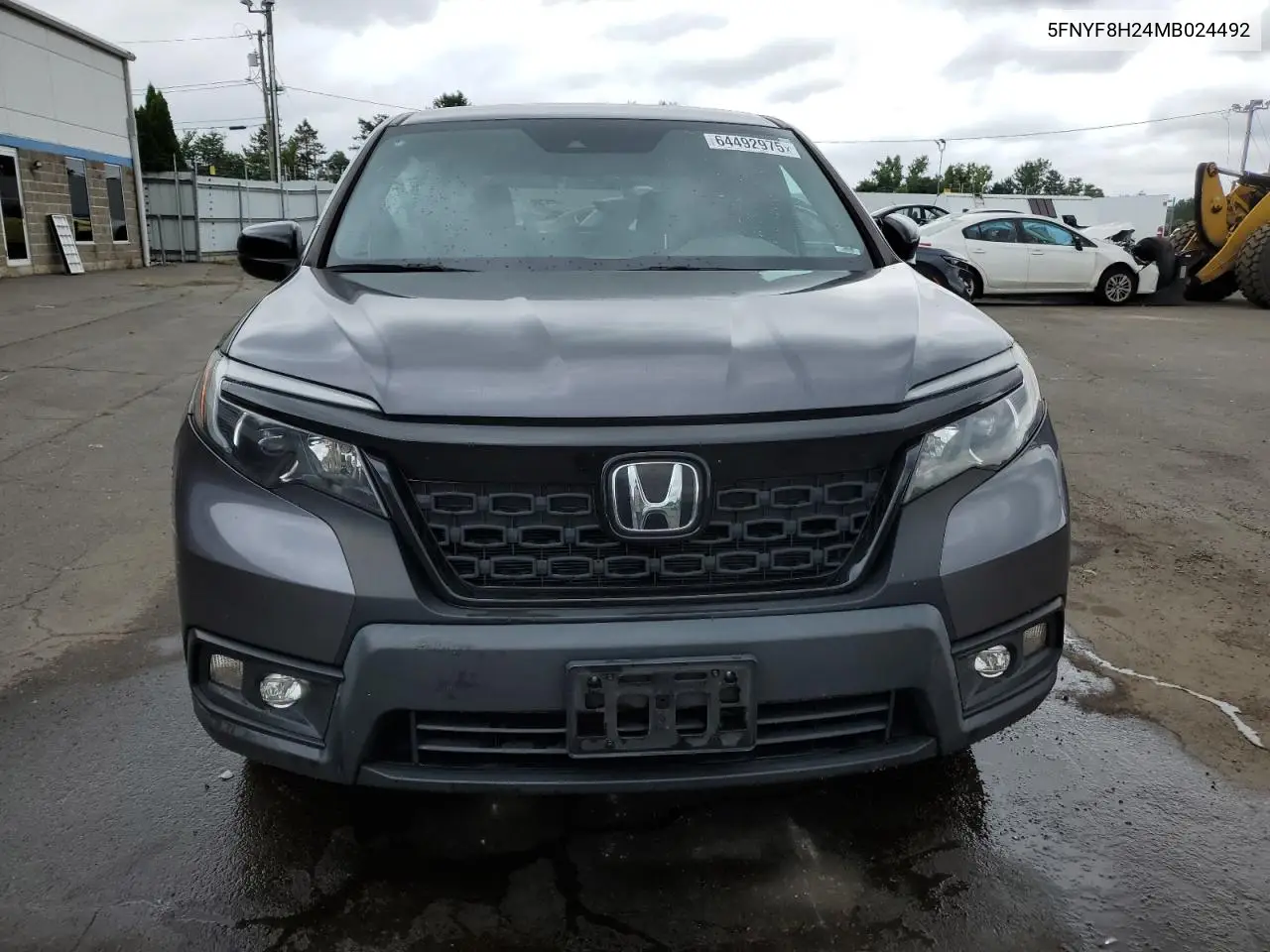 2021 Honda Passport Sport VIN: 5FNYF8H24MB024492 Lot: 64492975