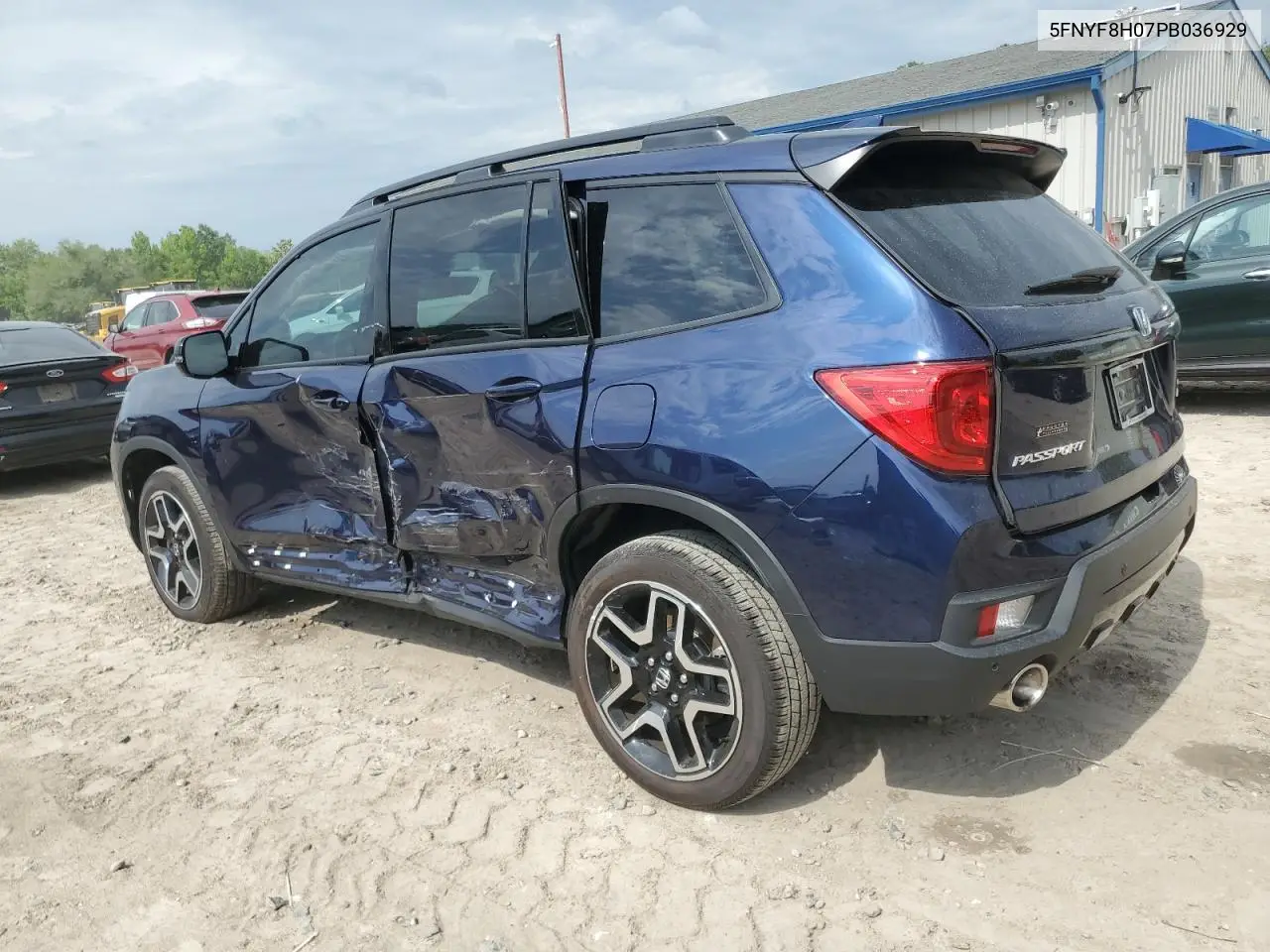 2023 Honda Passport Elite VIN: 5FNYF8H07PB036929 Lot: 55981185
