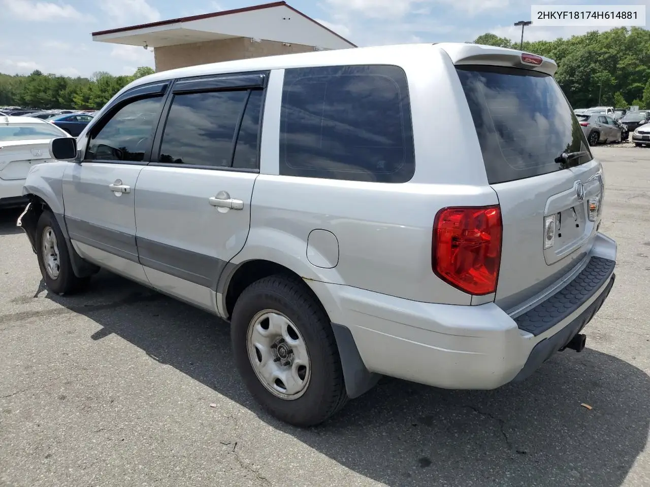 2004 Honda Pilot Lx VIN: 2HKYF18174H614881 Lot: 62088355
