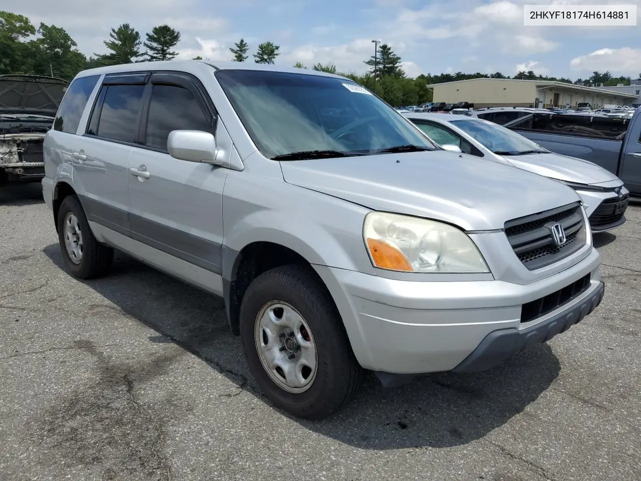 2004 Honda Pilot Lx VIN: 2HKYF18174H614881 Lot: 62088355
