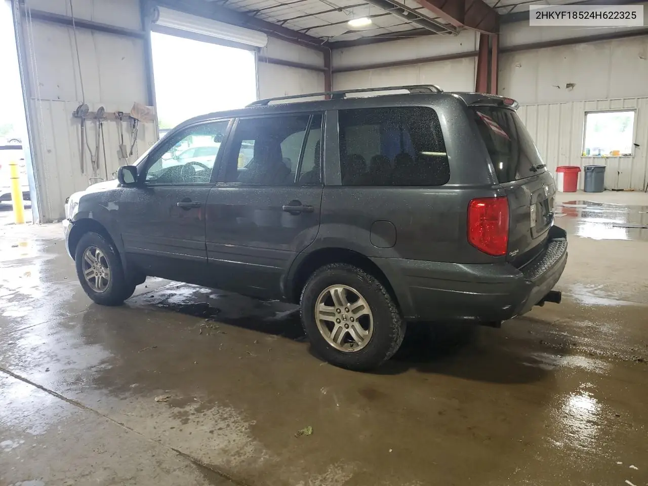 2004 Honda Pilot Exl VIN: 2HKYF18524H622325 Lot: 62552065