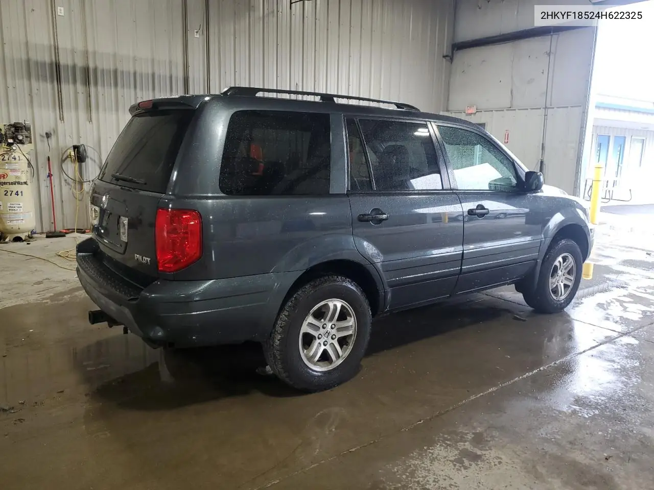 2004 Honda Pilot Exl VIN: 2HKYF18524H622325 Lot: 62552065