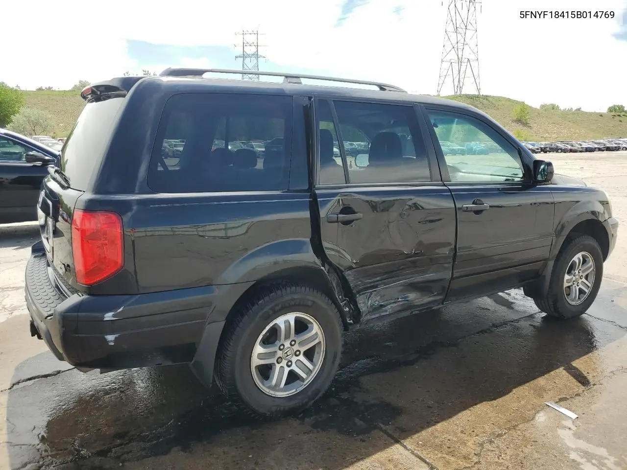2005 Honda Pilot Ex VIN: 5FNYF18415B014769 Lot: 56502525