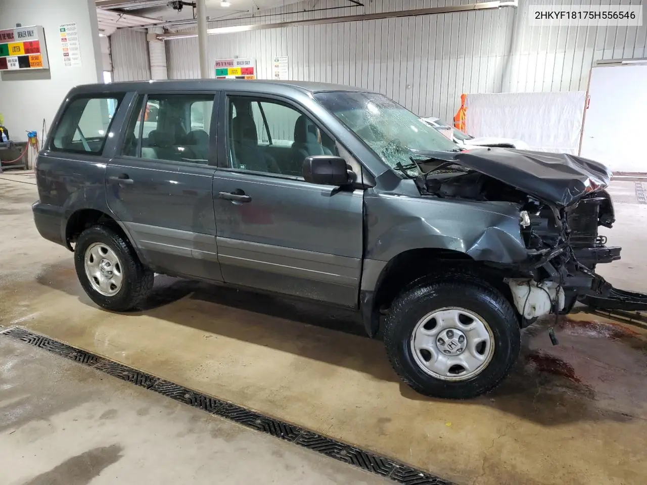 2005 Honda Pilot Lx VIN: 2HKYF18175H556546 Lot: 56943435