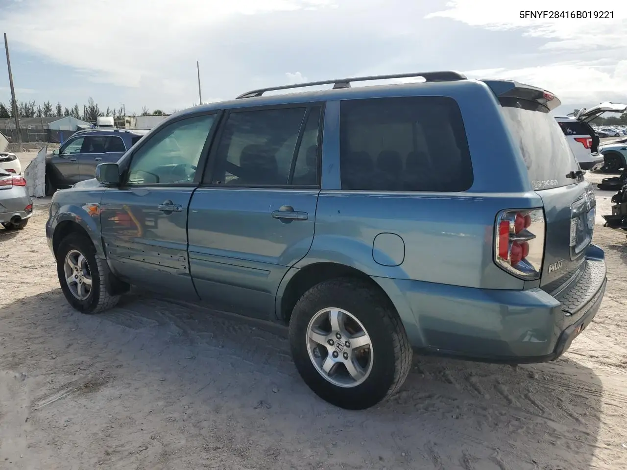2006 Honda Pilot Ex VIN: 5FNYF28416B019221 Lot: 63259505