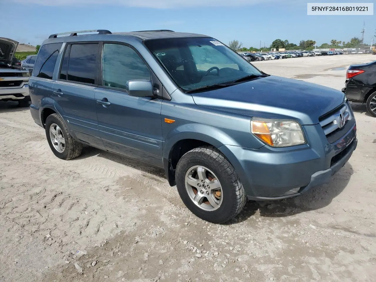 2006 Honda Pilot Ex VIN: 5FNYF28416B019221 Lot: 63259505