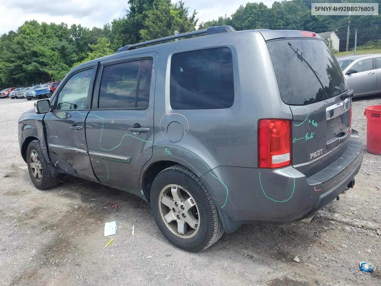 2011 Honda Pilot Touring VIN: 5FNYF4H92BB076805 Lot: 63806985