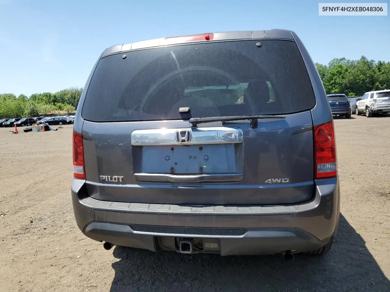 2014 Honda Pilot Lx VIN: 5FNYF4H2XEB048306 Lot: 61912675
