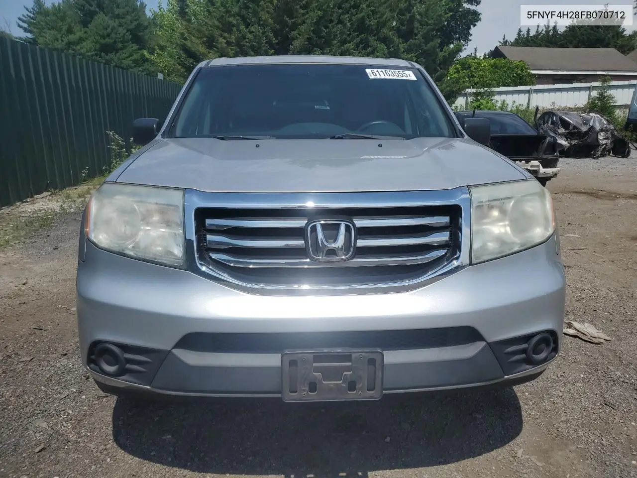 2015 Honda Pilot Lx VIN: 5FNYF4H28FB070712 Lot: 61163555