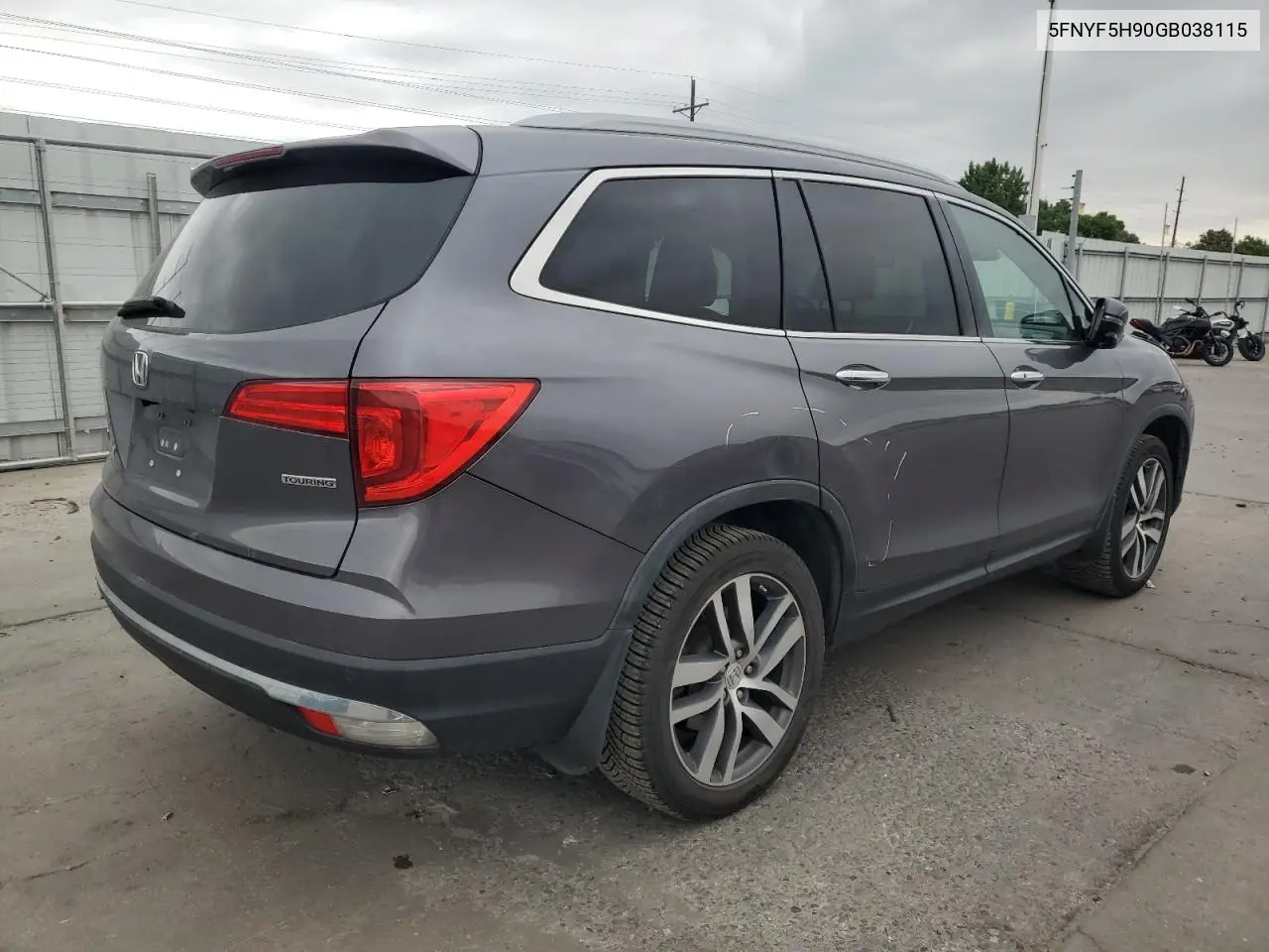 2016 Honda Pilot Touring VIN: 5FNYF5H90GB038115 Lot: 62823445