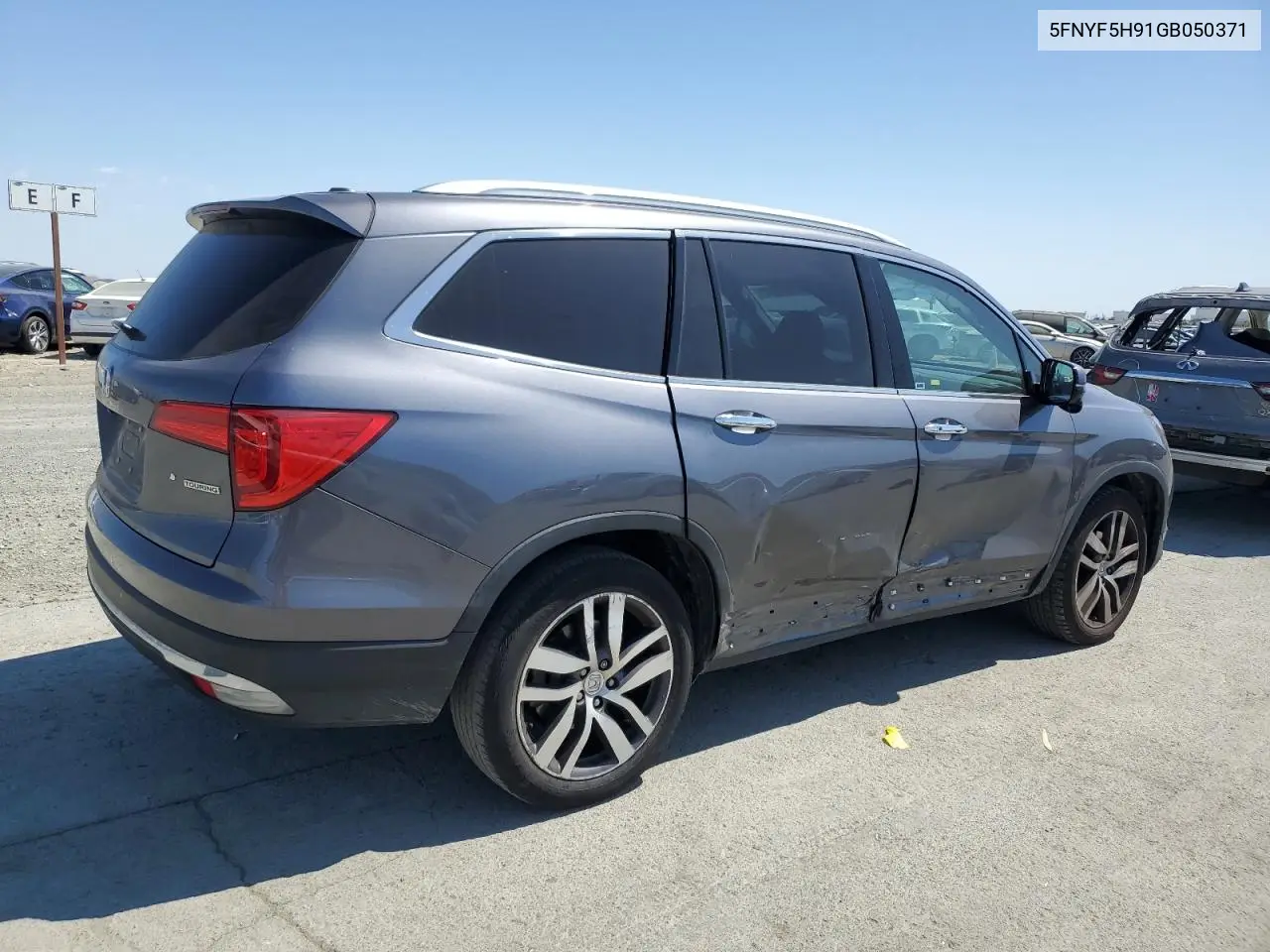 2016 Honda Pilot Touring VIN: 5FNYF5H91GB050371 Lot: 63069245