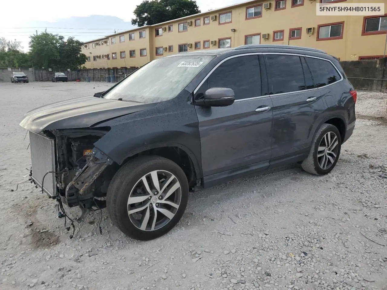5FNYF5H94HB011565 2017 Honda Pilot Touring