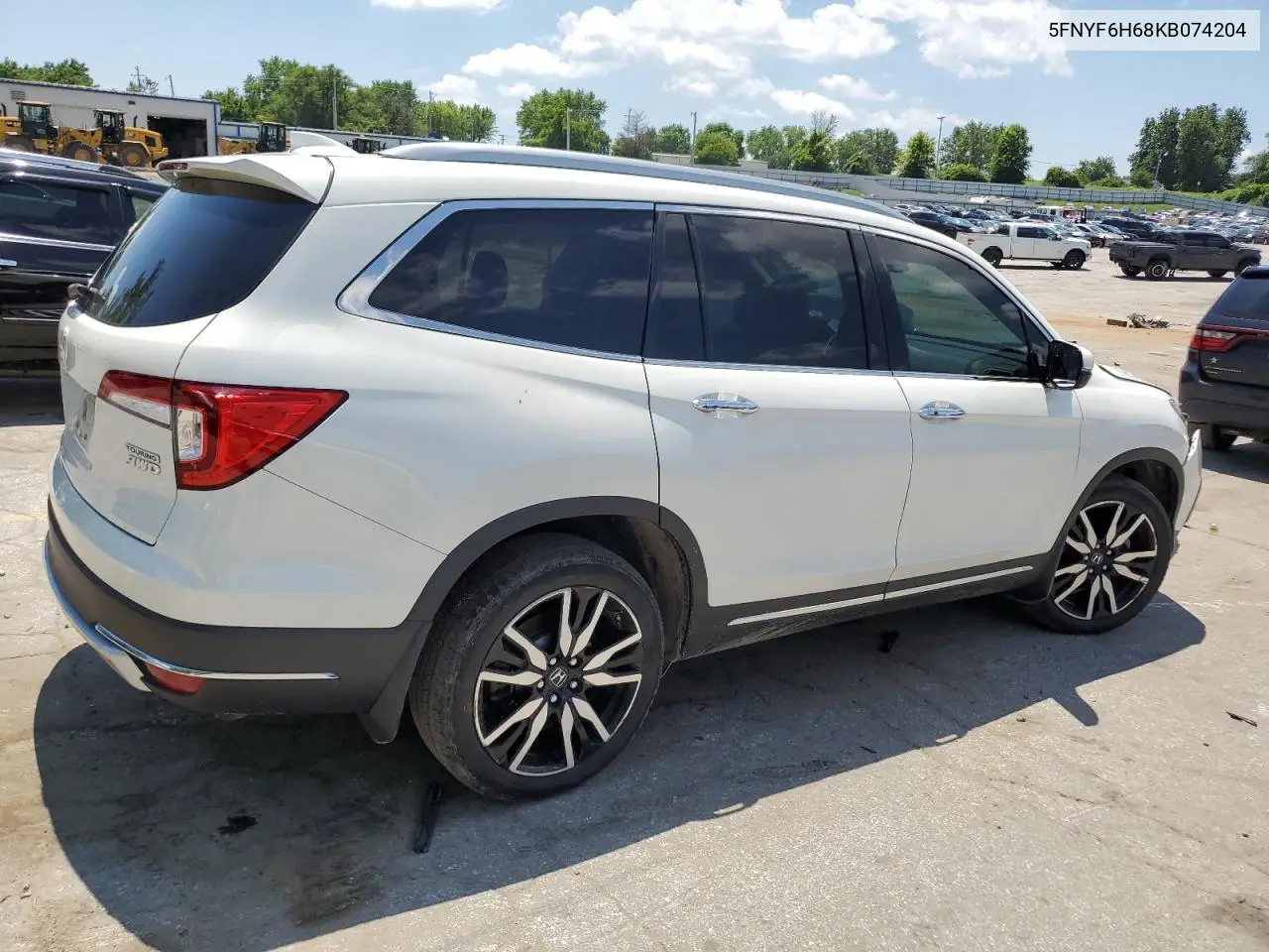 2019 Honda Pilot Touring VIN: 5FNYF6H68KB074204 Lot: 63221895