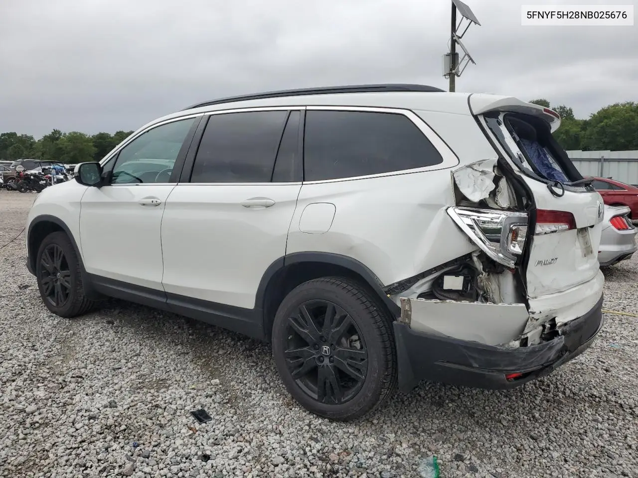 2022 Honda Pilot Se VIN: 5FNYF5H28NB025676 Lot: 62631695
