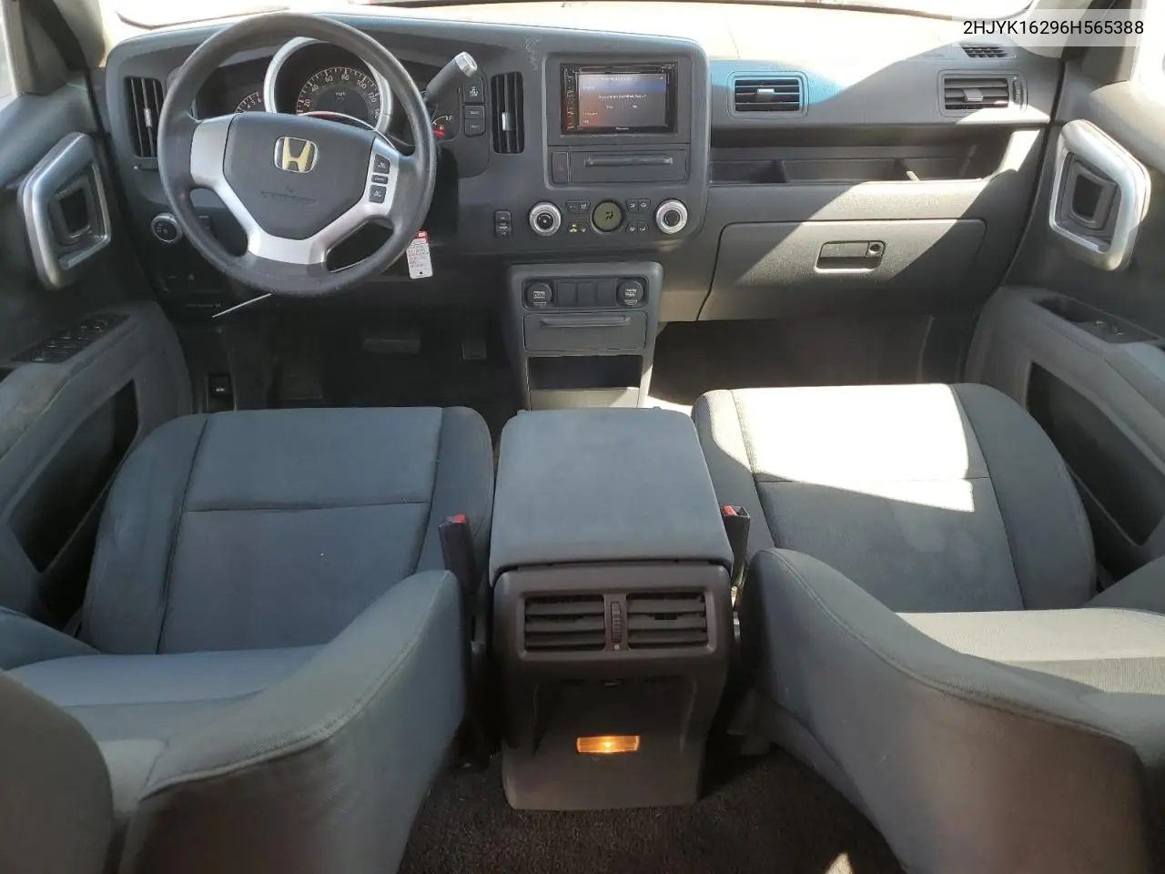 2006 Honda Ridgeline Rt VIN: 2HJYK16296H565388 Lot: 56490515