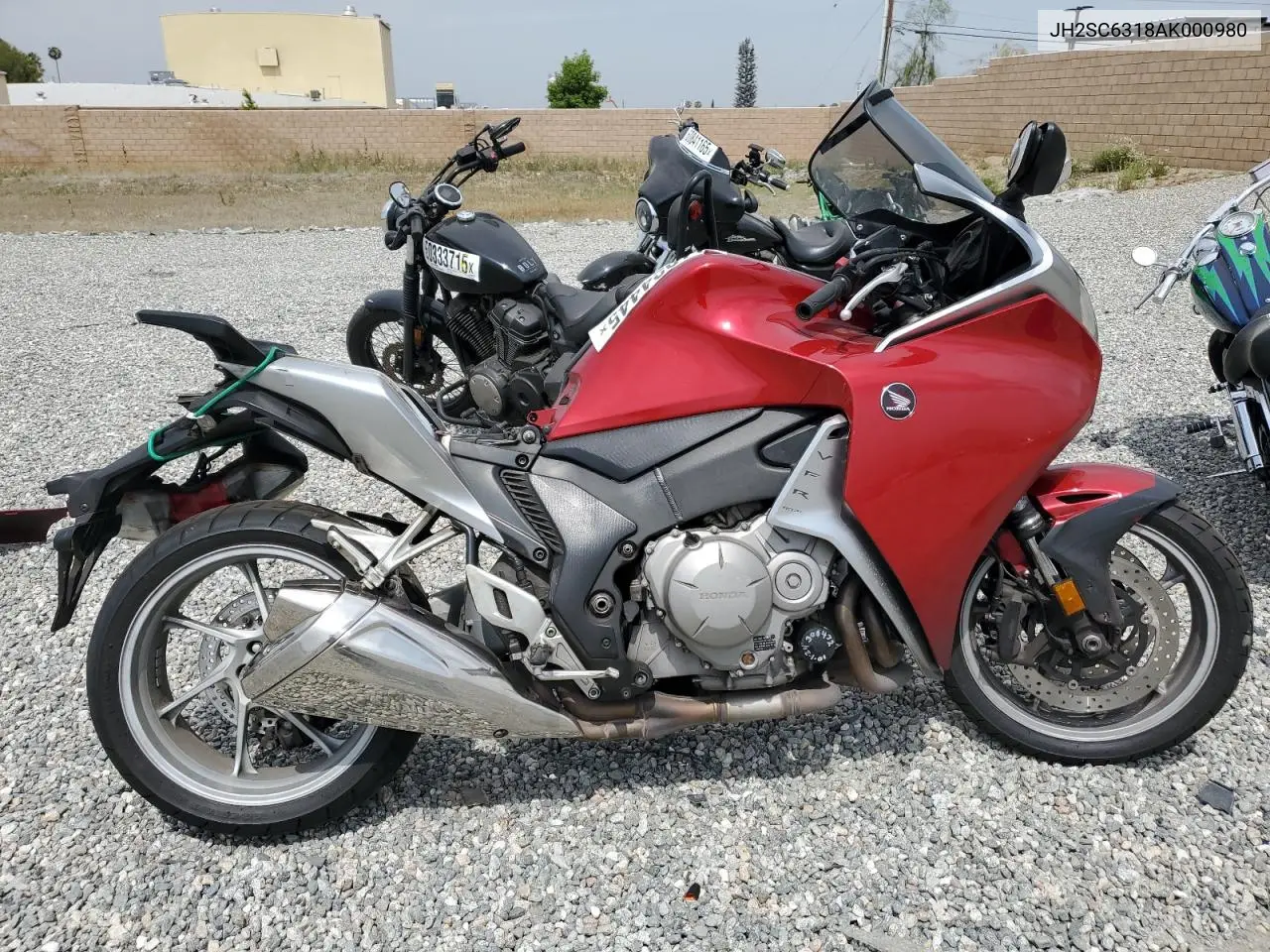 2010 Honda Vfr1200 F VIN: JH2SC6318AK000980 Lot: 61324445