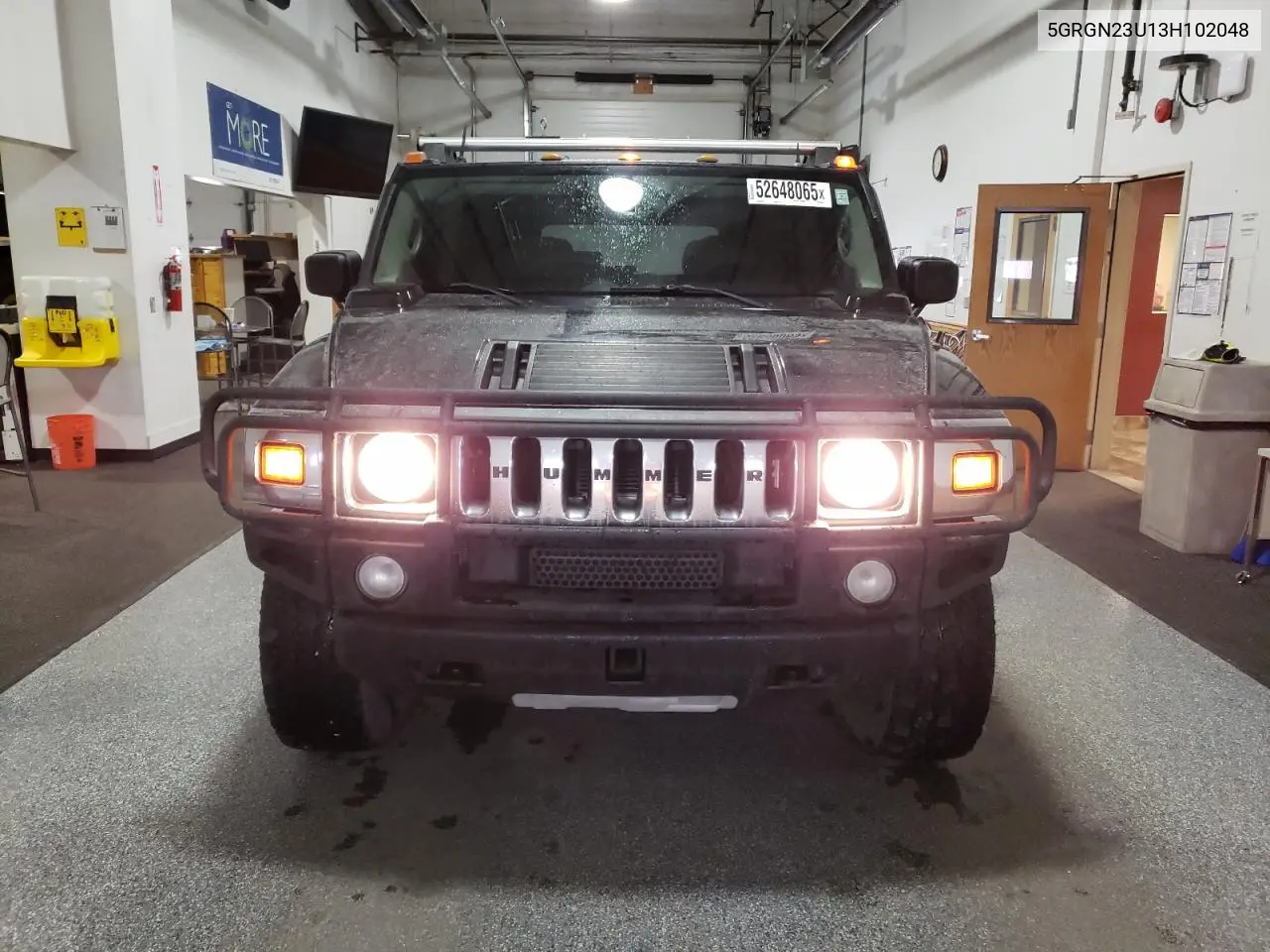 2003 Hummer H2 VIN: 5GRGN23U13H102048 Lot: 52648065