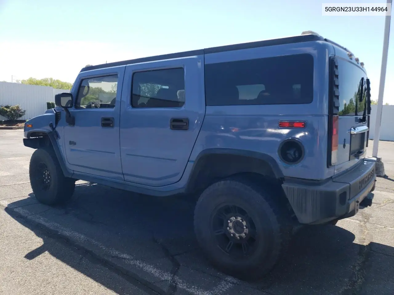 2003 Hummer H2 VIN: 5GRGN23U33H144964 Lot: 56142025