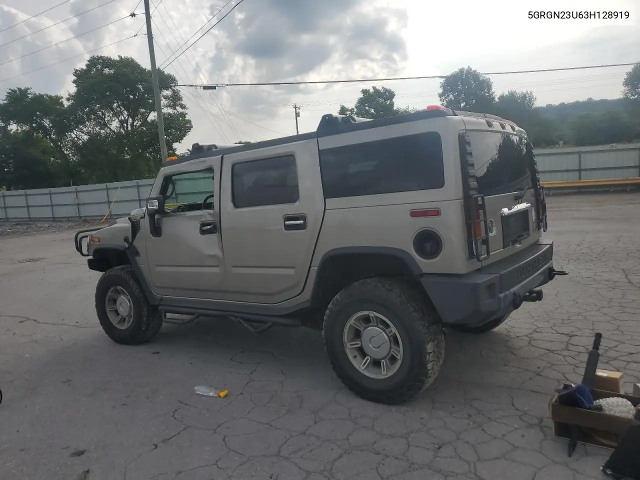 2003 Hummer H2 VIN: 5GRGN23U63H128919 Lot: 59884055