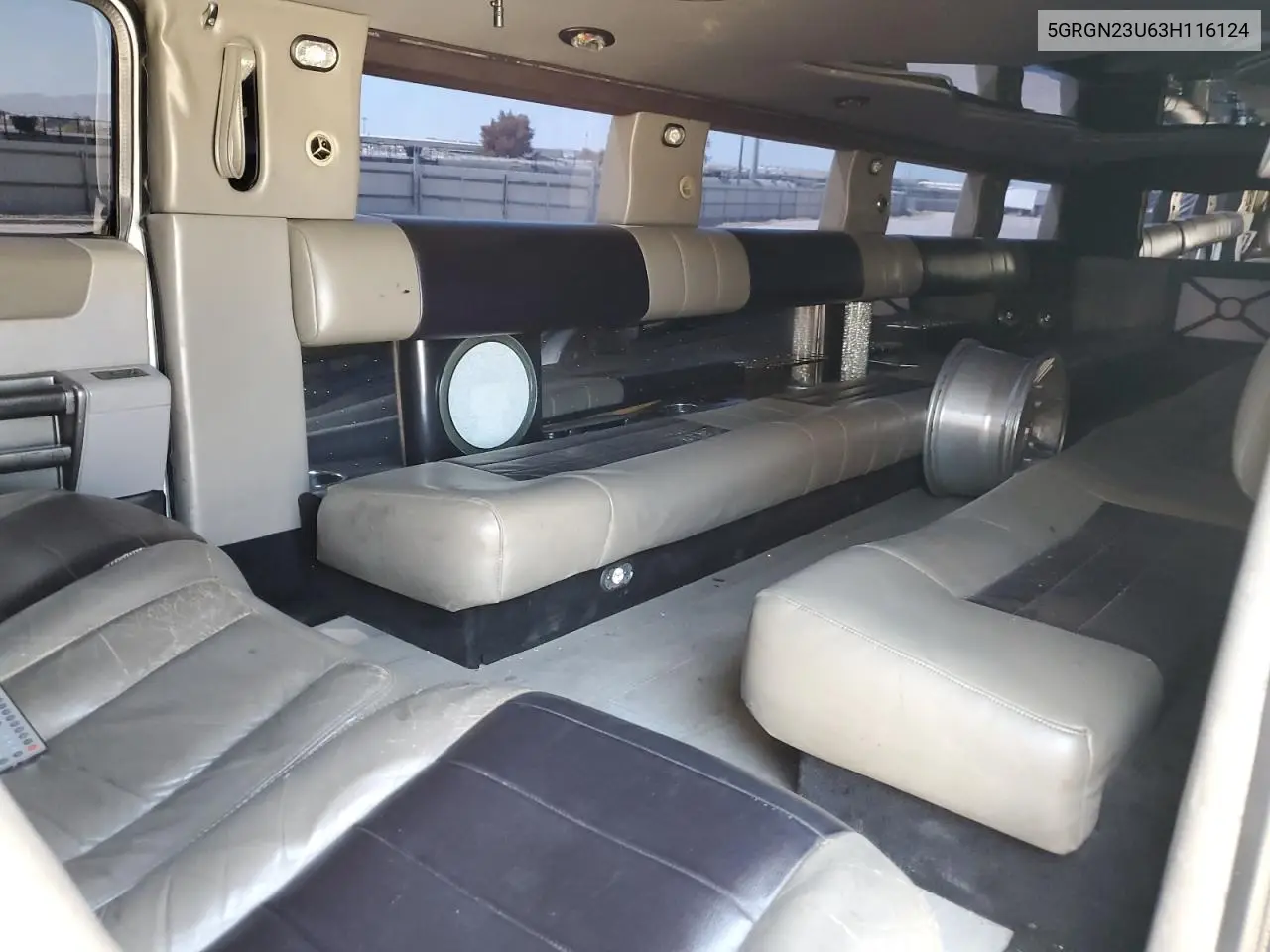 2003 Hummer H2 VIN: 5GRGN23U63H116124 Lot: 60490625