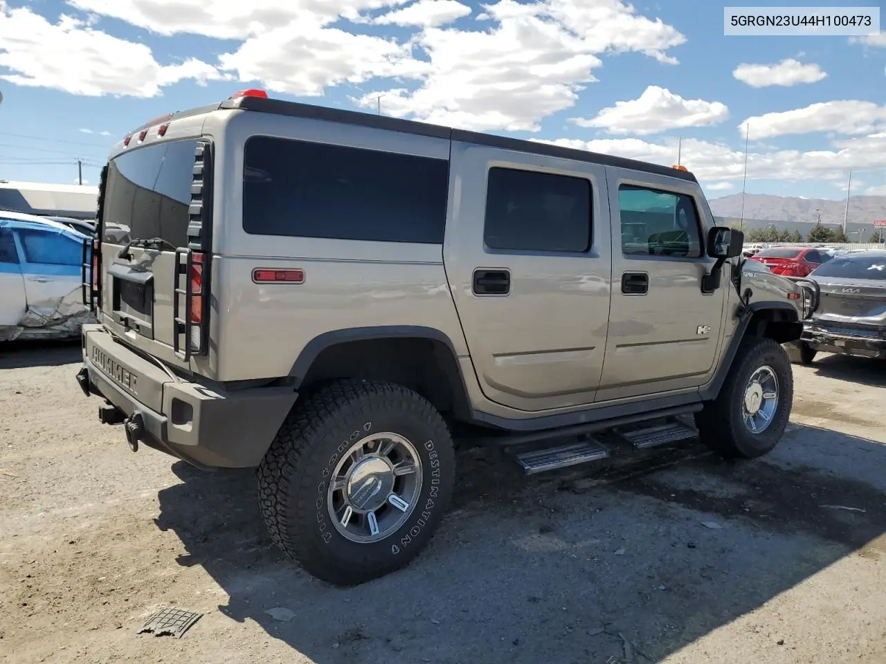 2004 Hummer H2 VIN: 5GRGN23U44H100473 Lot: 55121875