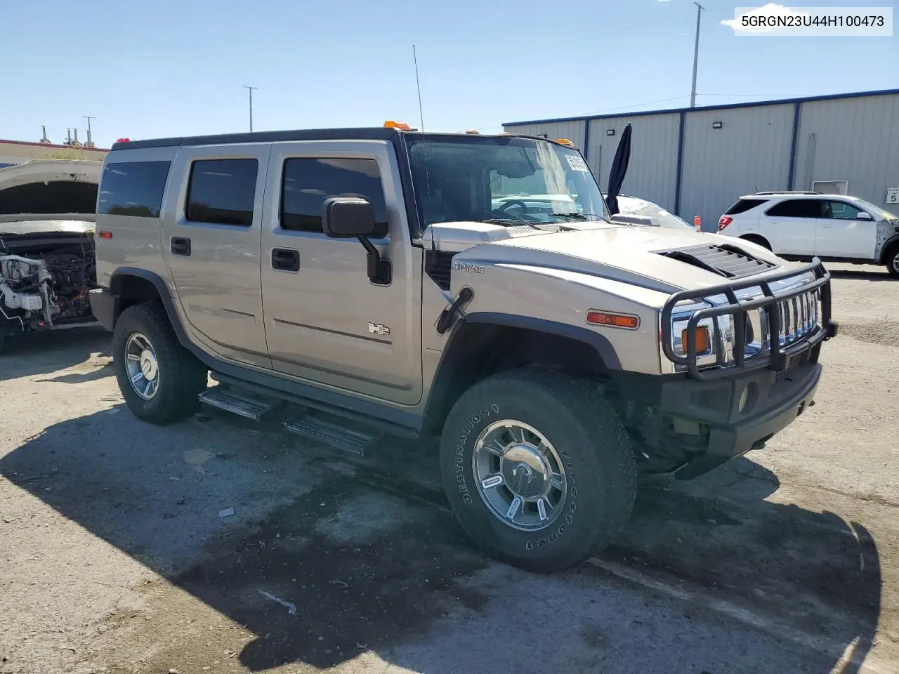 2004 Hummer H2 VIN: 5GRGN23U44H100473 Lot: 55121875