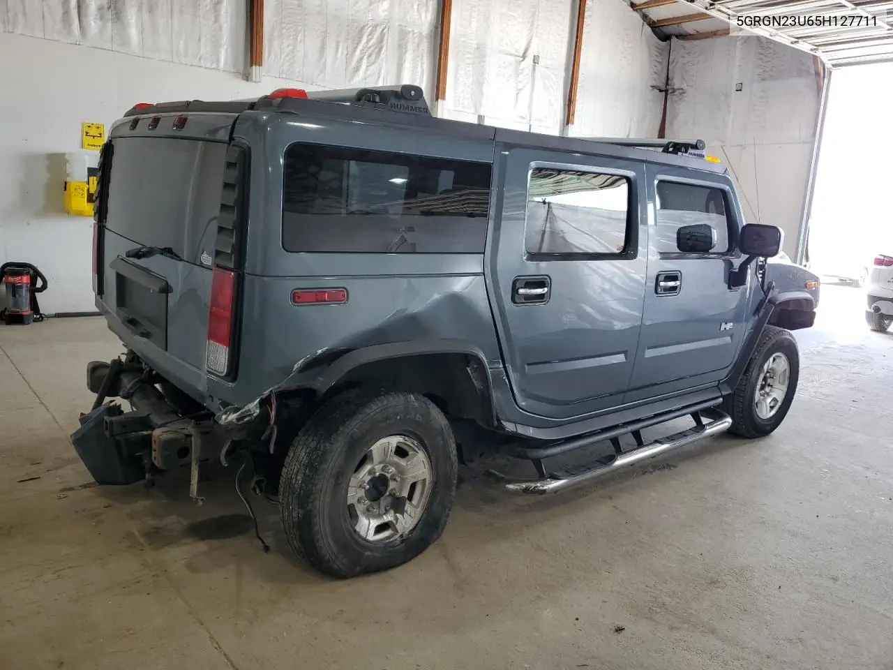 2005 Hummer H2 VIN: 5GRGN23U65H127711 Lot: 53180865