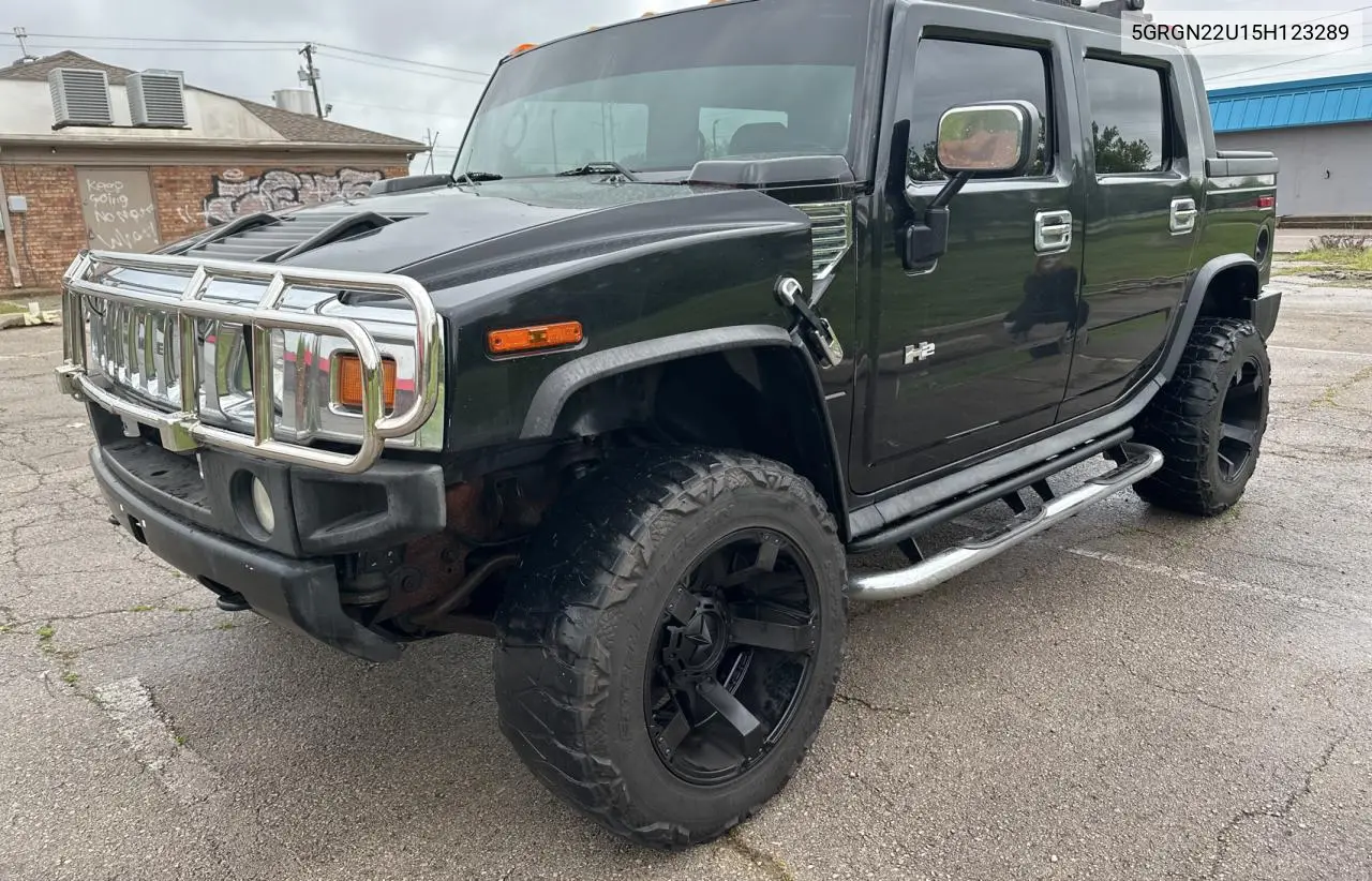2005 Hummer H2 Sut VIN: 5GRGN22U15H123289 Lot: 55254575