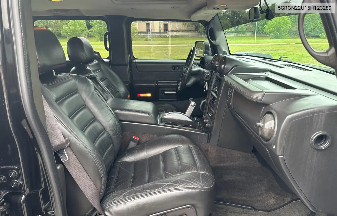2005 Hummer H2 Sut VIN: 5GRGN22U15H123289 Lot: 55254575