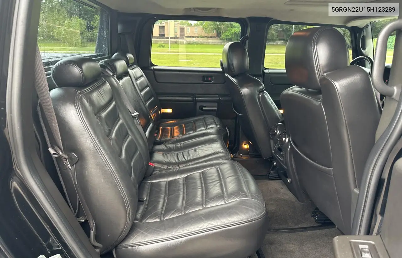 2005 Hummer H2 Sut VIN: 5GRGN22U15H123289 Lot: 55254575