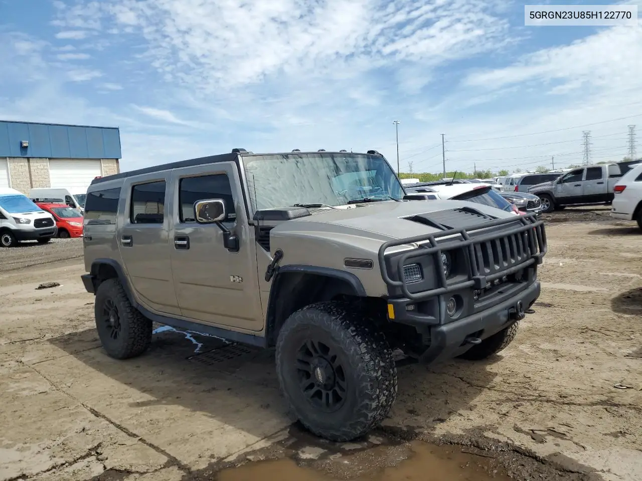 2005 Hummer H2 VIN: 5GRGN23U85H122770 Lot: 56427655