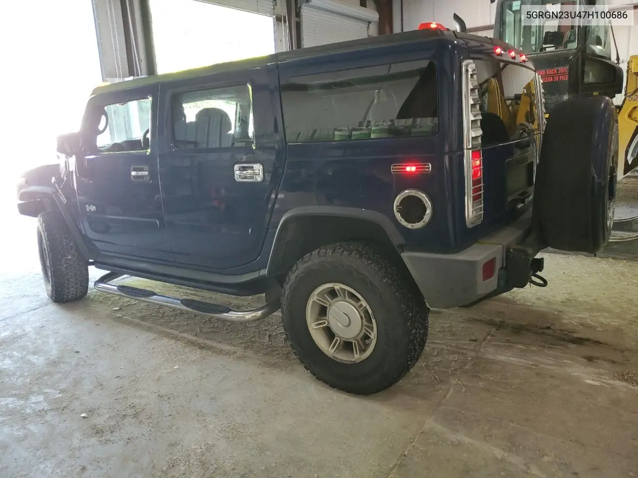 2007 Hummer H2 VIN: 5GRGN23U47H100686 Lot: 63326025