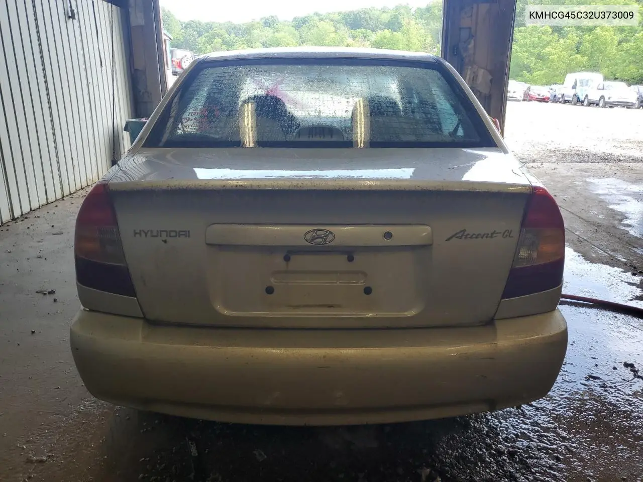 2002 Hyundai Accent Gl VIN: KMHCG45C32U373009 Lot: 62753865