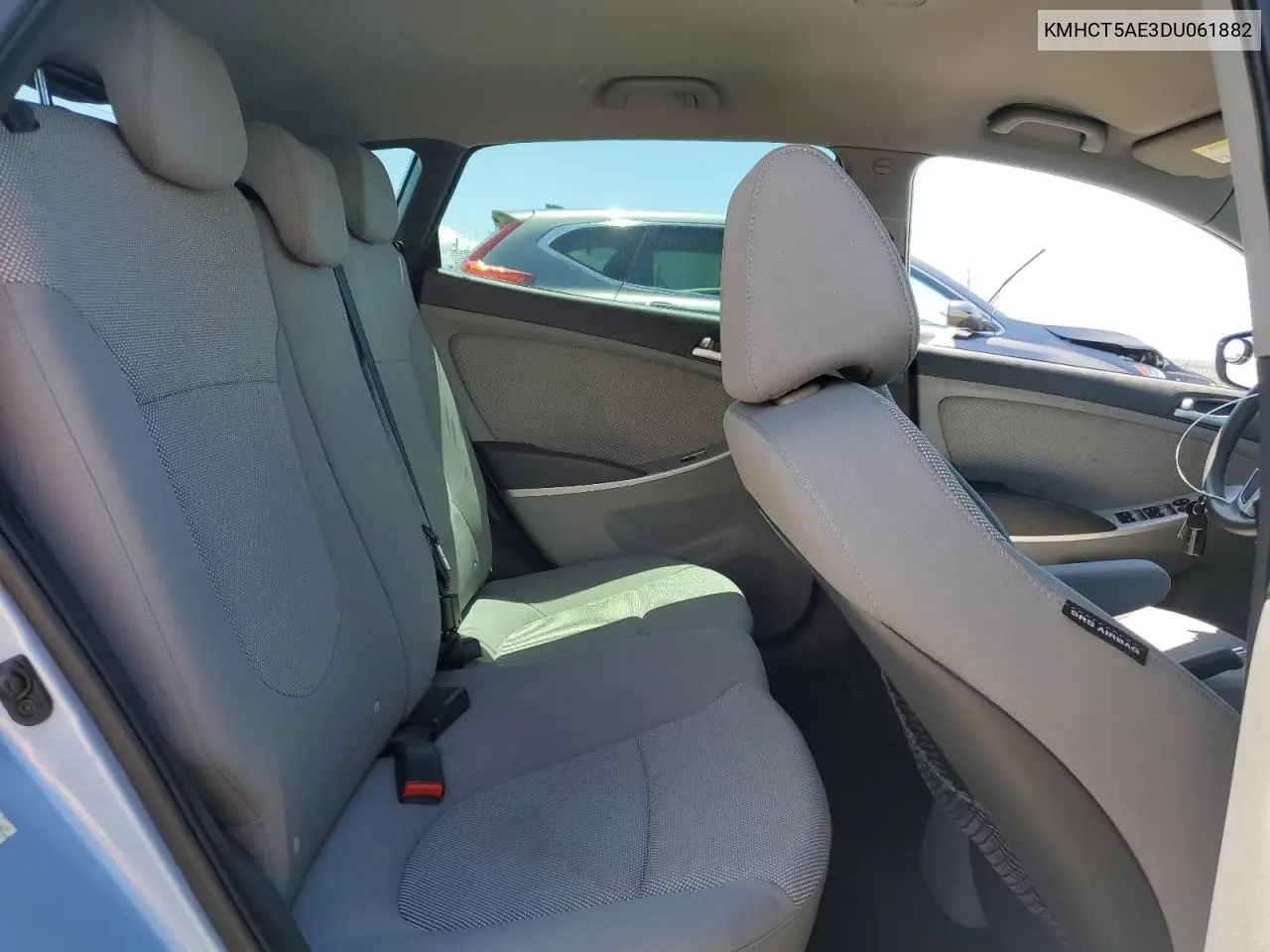 2013 Hyundai Accent Gls VIN: KMHCT5AE3DU061882 Lot: 56989725