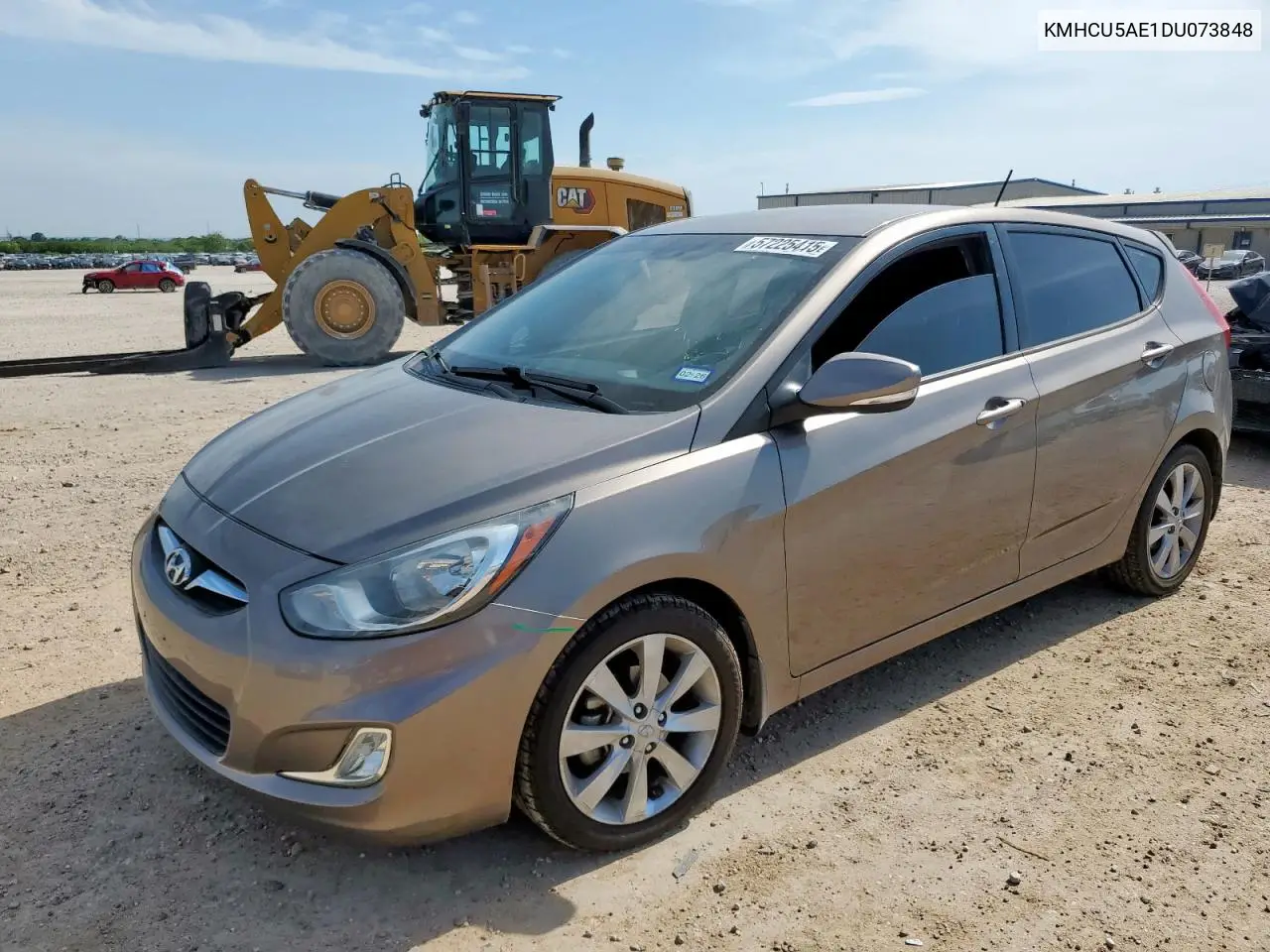 2013 Hyundai Accent Gls VIN: KMHCU5AE1DU073848 Lot: 57225415
