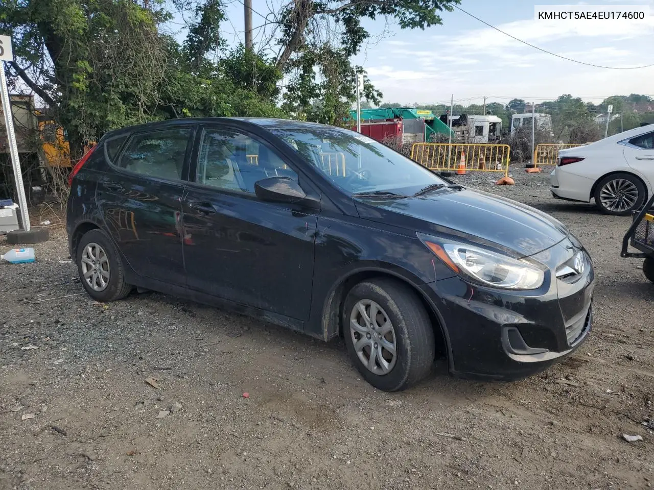 2014 Hyundai Accent Gls VIN: KMHCT5AE4EU174600 Lot: 62815495