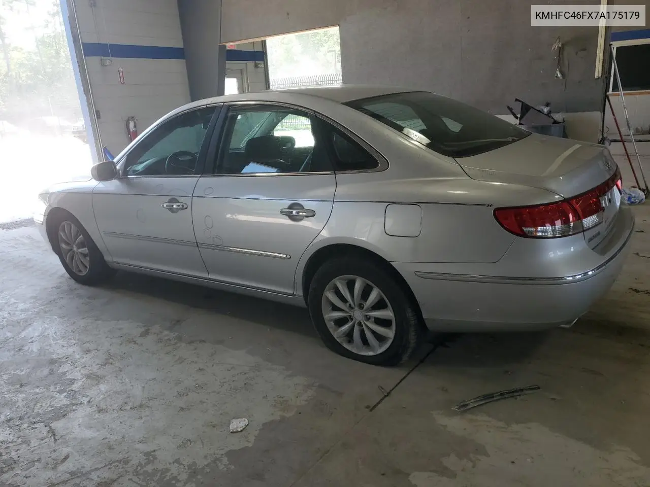 2007 Hyundai Azera Se VIN: KMHFC46FX7A175179 Lot: 61747625