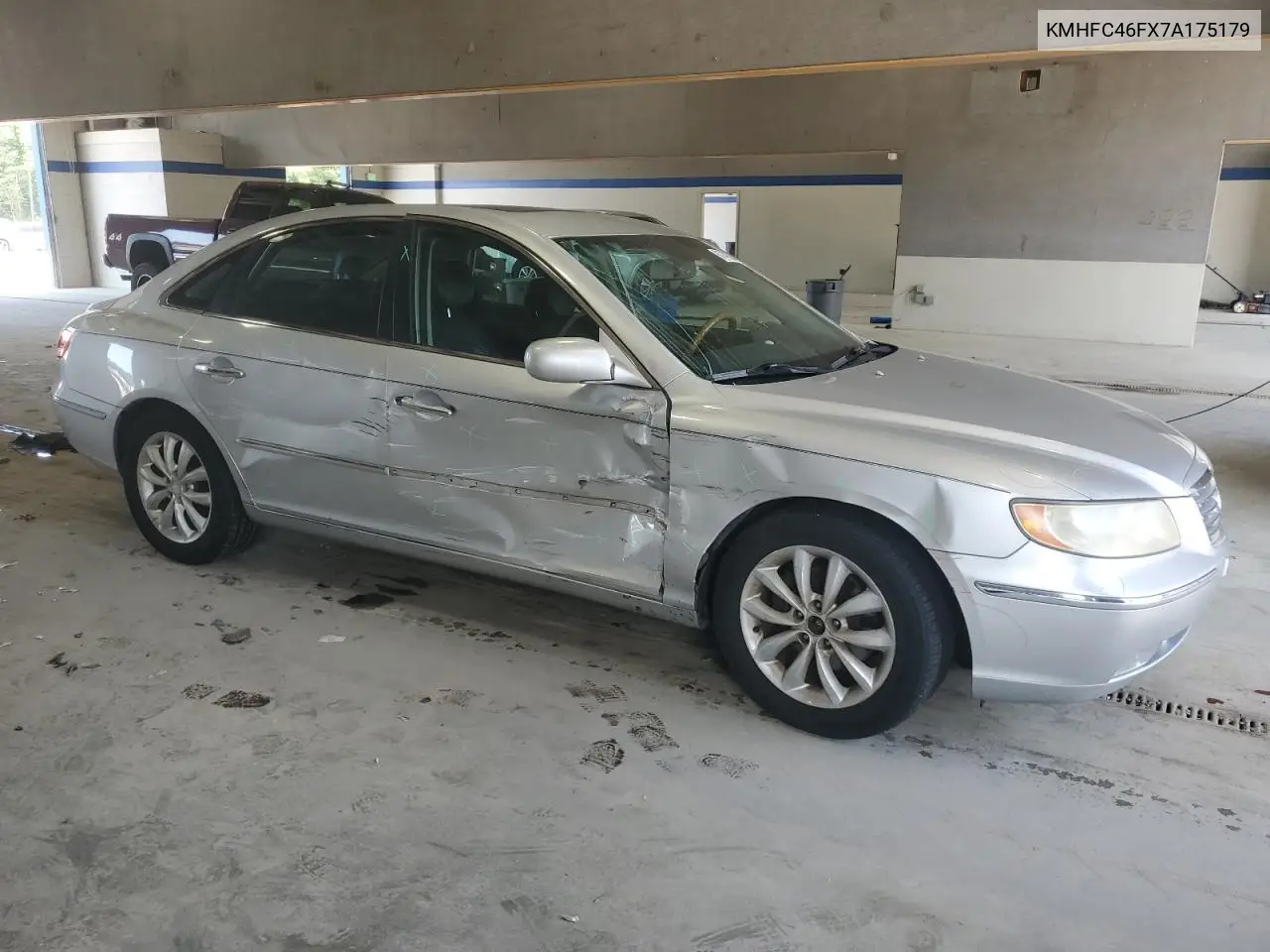 2007 Hyundai Azera Se VIN: KMHFC46FX7A175179 Lot: 61747625