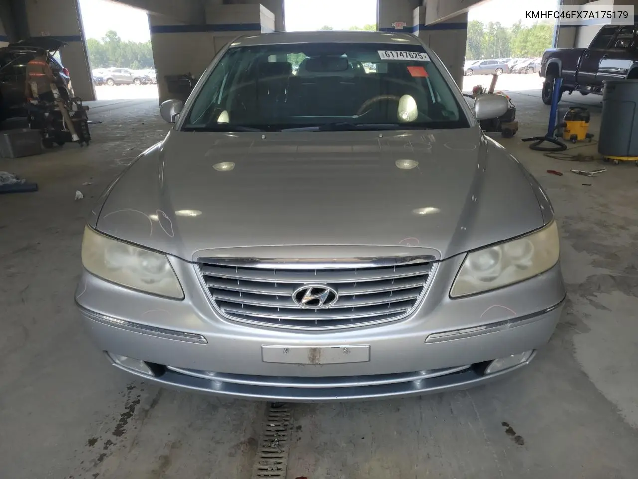 2007 Hyundai Azera Se VIN: KMHFC46FX7A175179 Lot: 61747625