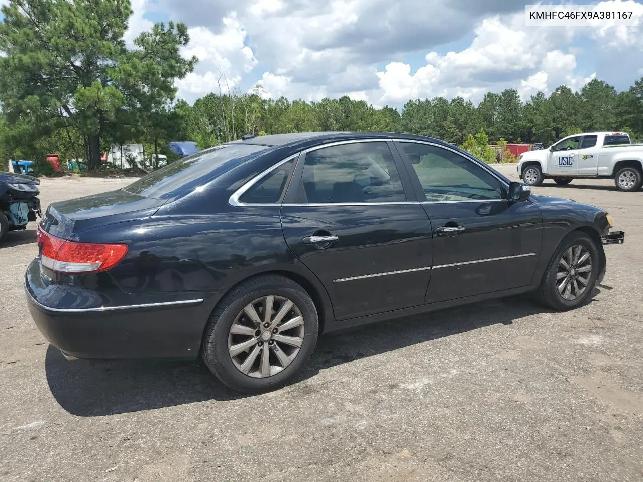 2009 Hyundai Azera Se VIN: KMHFC46FX9A381167 Lot: 61723195