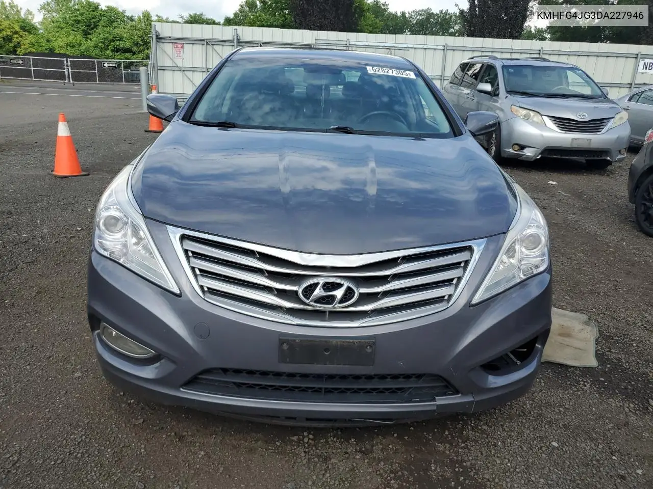 2013 Hyundai Azera VIN: KMHFG4JG3DA227946 Lot: 62827305