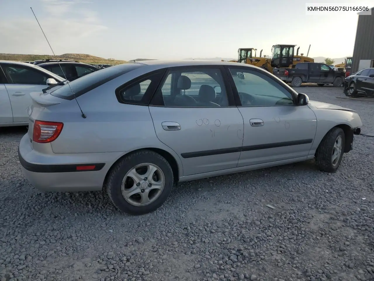 2005 Hyundai Elantra Gls VIN: KMHDN56D75U166506 Lot: 56352065