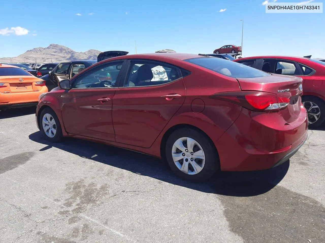 2016 Hyundai Elantra Se VIN: 5NPDH4AE1GH743341 Lot: 57106045