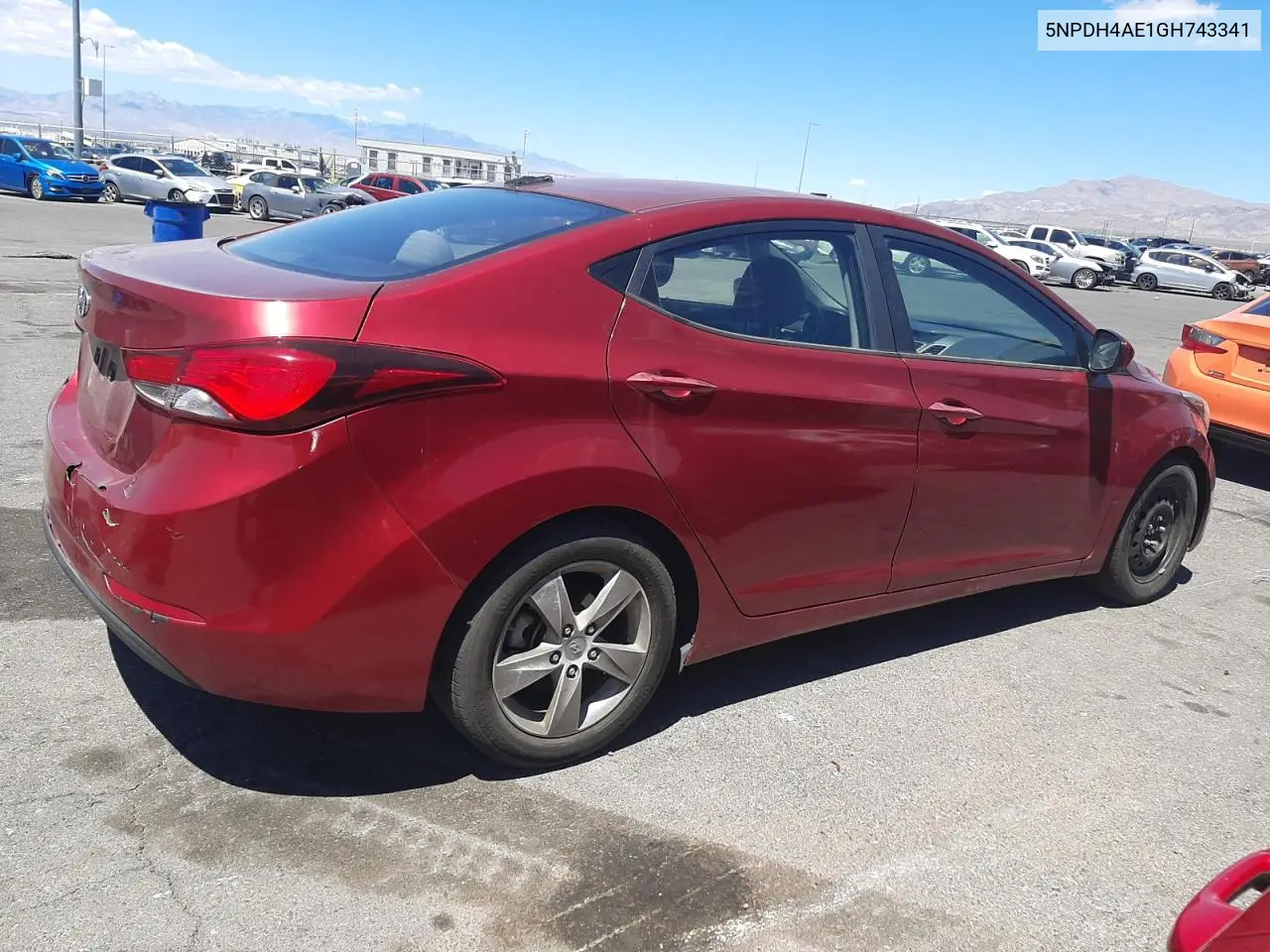 2016 Hyundai Elantra Se VIN: 5NPDH4AE1GH743341 Lot: 57106045