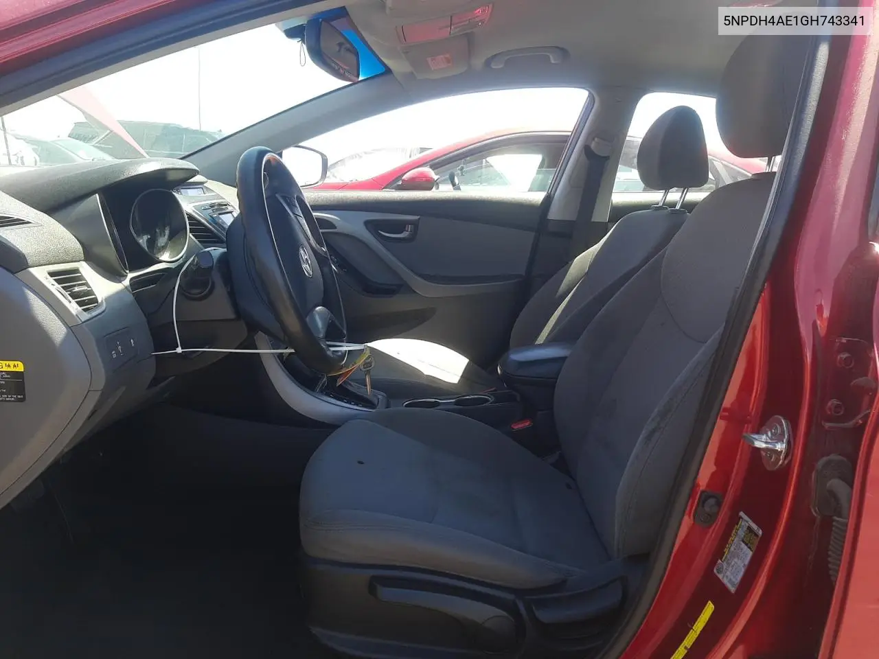 2016 Hyundai Elantra Se VIN: 5NPDH4AE1GH743341 Lot: 57106045