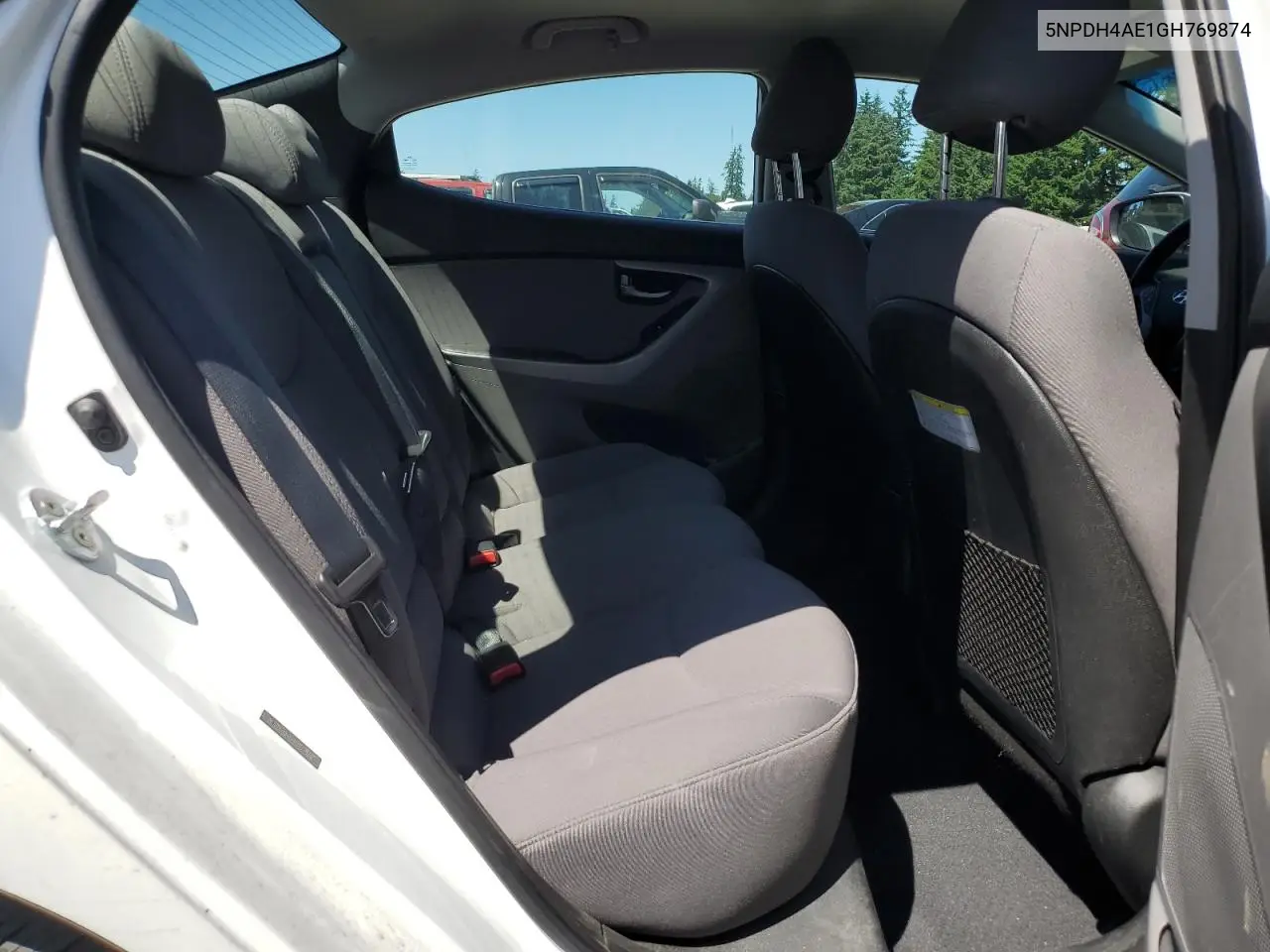 2016 Hyundai Elantra Se VIN: 5NPDH4AE1GH769874 Lot: 62957465